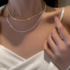 COLAR PRATA EM CAMADAS DECORAÇÃO DE STRASS